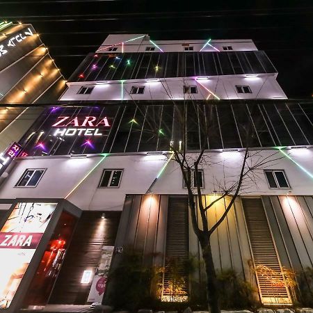 Hotel Zara Чангуон Екстериор снимка