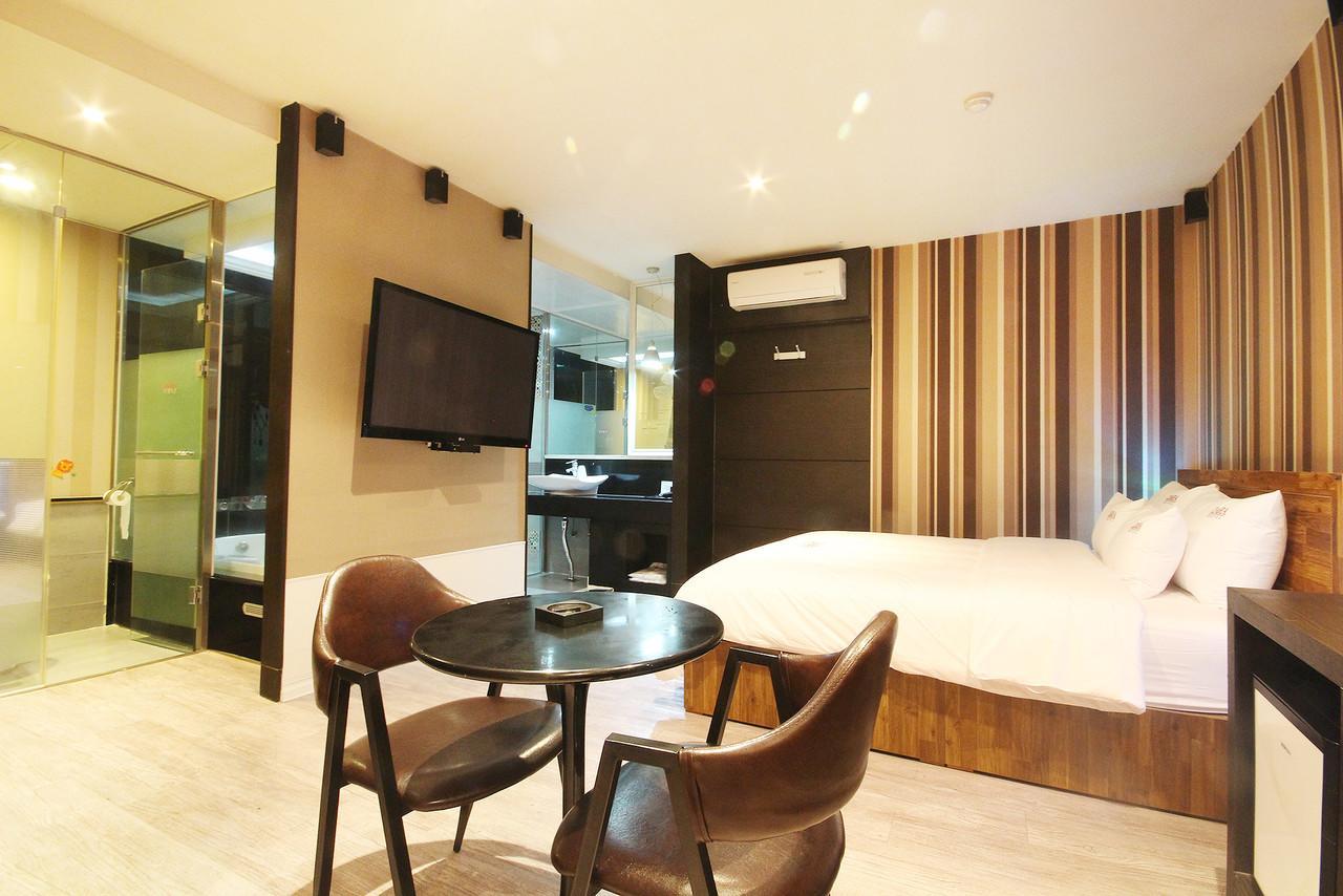 Hotel Zara Чангуон Екстериор снимка