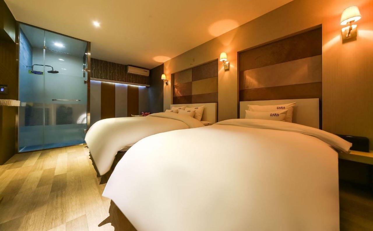 Hotel Zara Чангуон Екстериор снимка
