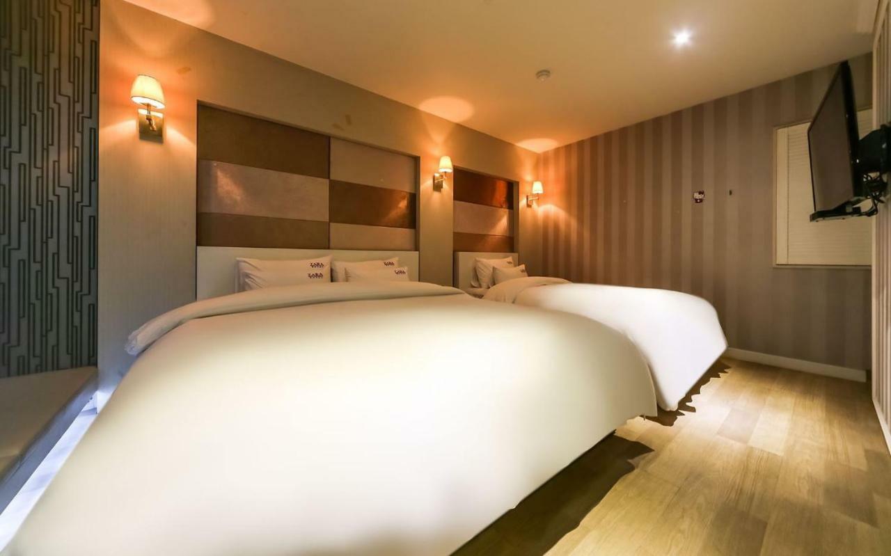 Hotel Zara Чангуон Екстериор снимка