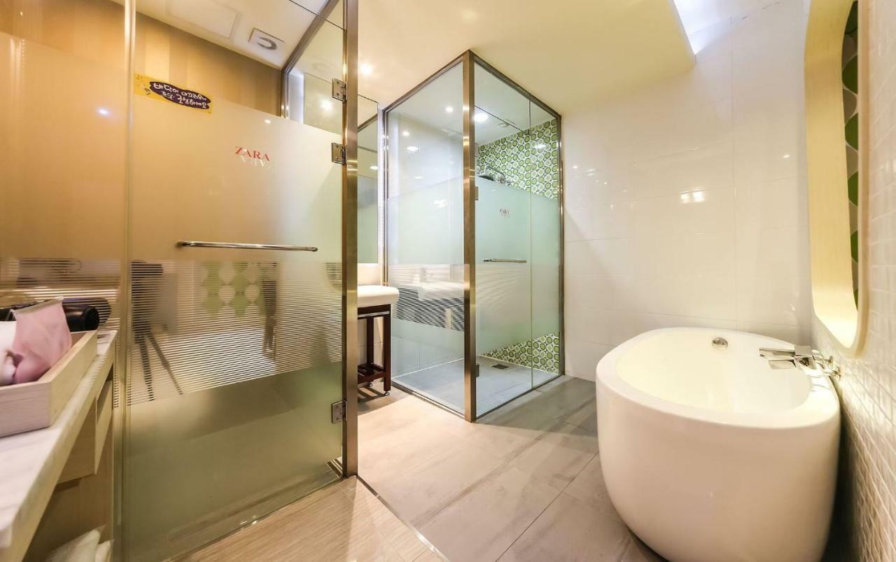 Hotel Zara Чангуон Екстериор снимка