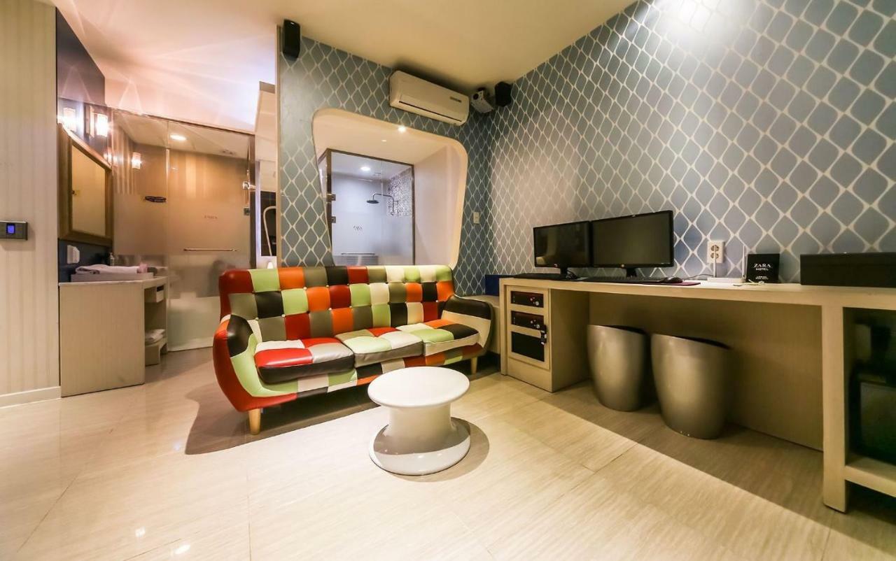 Hotel Zara Чангуон Екстериор снимка